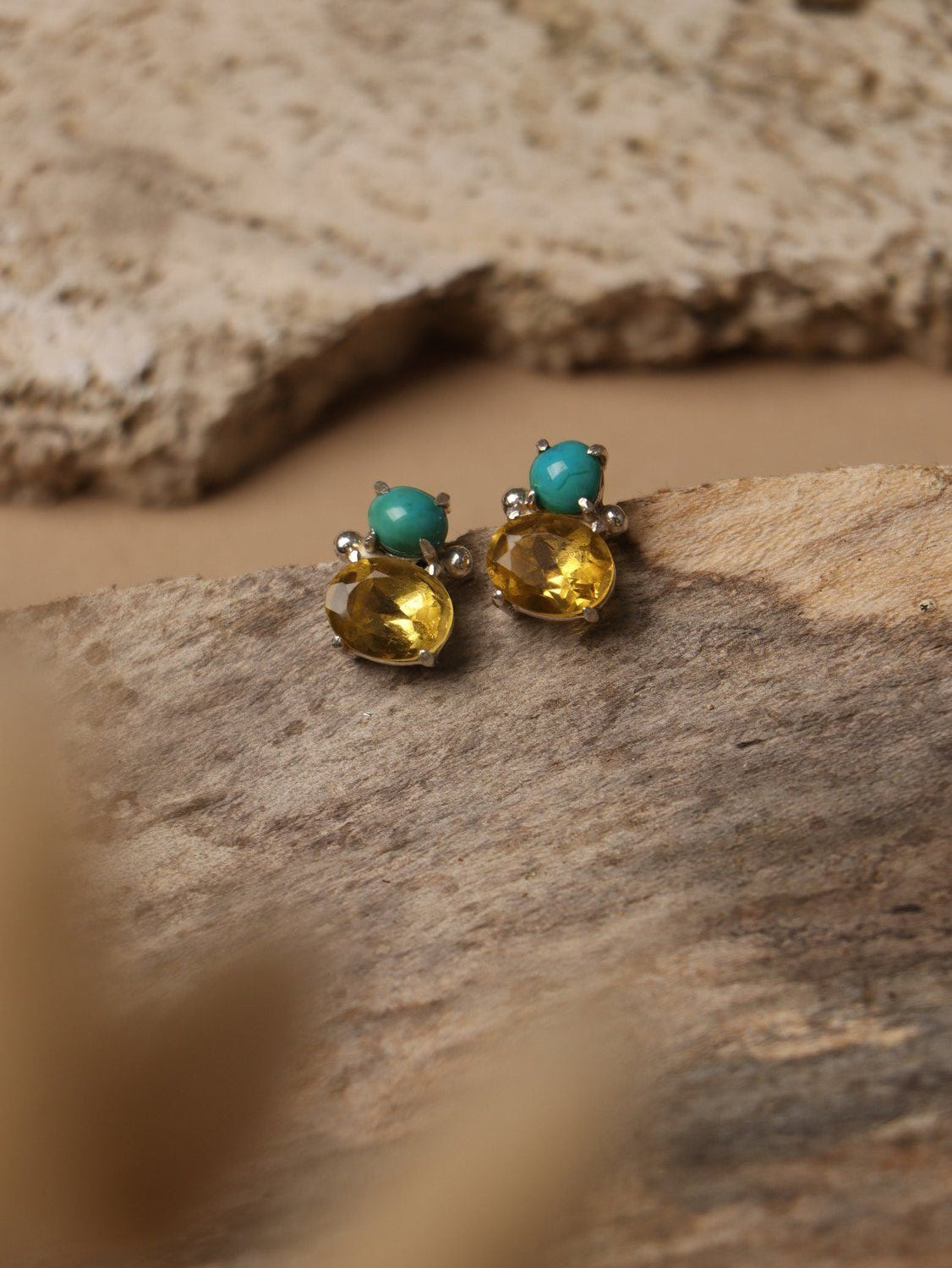 Sunhive earrings, with Turquoise and yellow topaz stones in blue and yellow, 0.4-inch