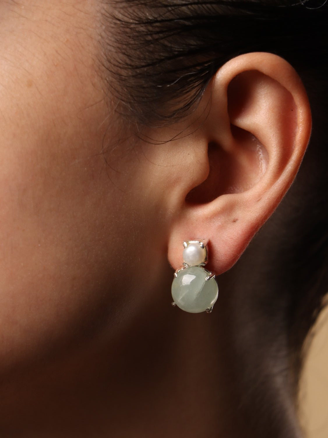 Icelush earrings, with Pearl and Aqumarine stones in white and blue, 0.5-inch