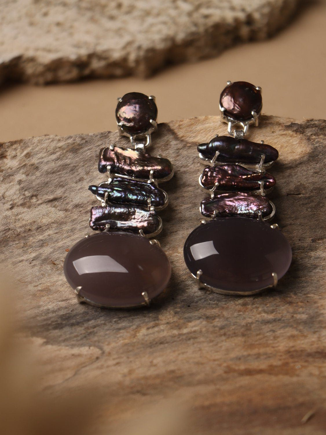 Inkpool earrings, with Grey pearl and Amethyst stones in white and purple, 2.4-inch